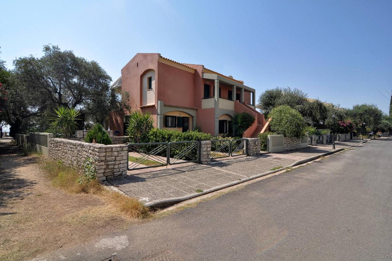 Chloe Apartment Barbati Bagian luar foto